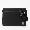 エンポリオアルマーニ EMPORIO ARMANI ショルダーバッグ メンズ Travel Essential ナイロン メッセンジャーバッグ ブラック EM000111 AF10430 UC001 | コンビニ受取 ブランド