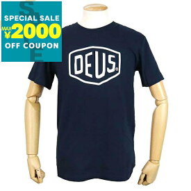 デウス・エクス・マキナ Deus Ex Machina Tシャツ メンズ 半袖 ロゴ ［Sサイズ/Mサイズ/Lサイズ］ ネイビー T-DMW41808E NAVY | コンビニ受取 ブランド【最大2000円クーポン7/17 23:59迄】