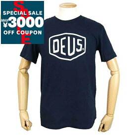 デウス・エクス・マキナ Deus Ex Machina Tシャツ メンズ 半袖 ロゴ ［Sサイズ/Mサイズ/Lサイズ］ ネイビー T-DMW41808E NAVY | コンビニ受取 ブランド【最大3000円クーポン7/22 23:59迄】
