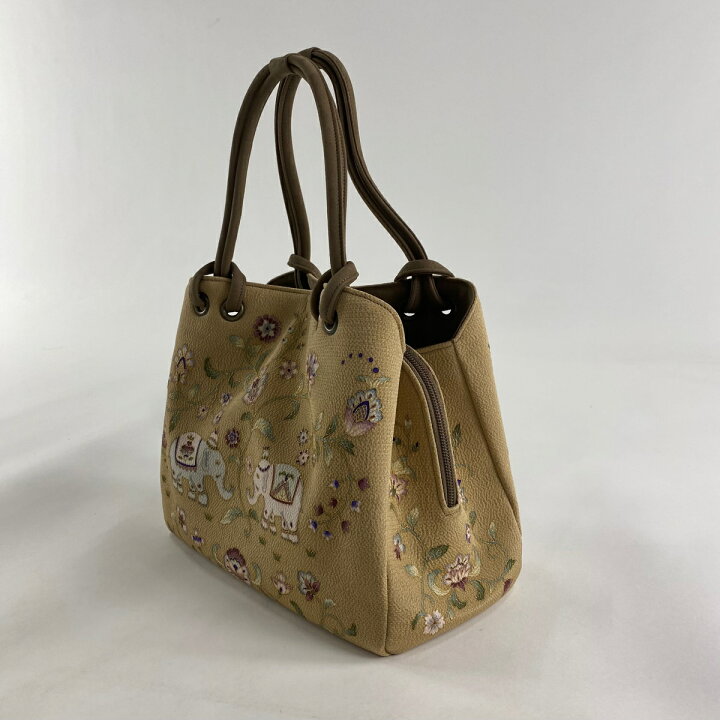楽天市場】和装バッグ 逸品 OKAJIMA 象 草花 金彩 縮緬 薄茶色 正絹 