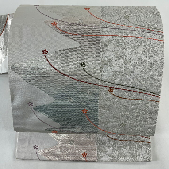 楽天市場】名古屋帯 秀品 花 刺繍 箔 銀色 正絹 【中古】 : バイセル 