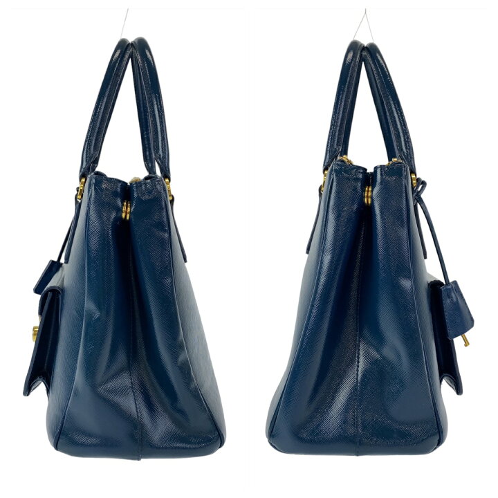 楽天市場】美品 PRADA プラダ サフィアーノ 三角ロゴプレート ブルー  