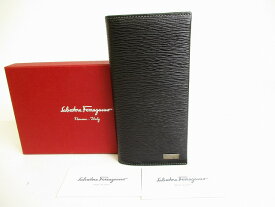 【未使用保管品】 サルバトーレ フェラガモ Salvatore Ferragamo ロゴプレート レザー 2つ折り 長財布 ロングウォレット メンズ レディース 黒 【中古】