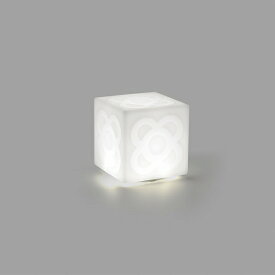 【在庫限り】 FARO BARCELONA LAMPANOT LED White portable lamp≫キューブ型 スタンド ポータブル 持ち運び ライト 室内兼用 テーブル リビング 屋外照明 テラス 調光可 USB充電式 置き型 コードレス おしゃれ モダン シンプル スタイリッシュ 防滴 IP54 LED 白色