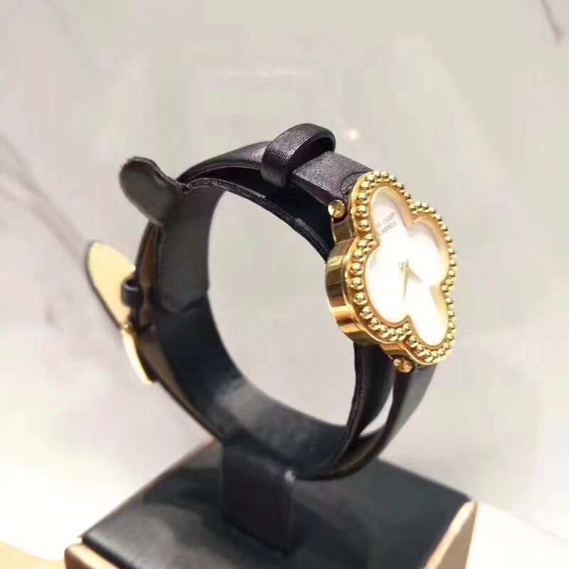 【vca】ヴァンクリーフ&アーペル レディース腕時計 AU750ゴールド未使用品 | ブレゲカメラ