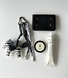 【5%オフクーポン◆0のつく日】シマウマ 馬モチーフ バッグチャーム バッグアクセサリー じゃらじゃらつけ カラナビ 韓国チャーム 韓国ファッションバッグチャーム ロデオチャーム ペガサス