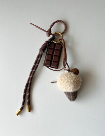 アイスクリーム 板チョコチャーム チェック柄コーン キーホルダー バッグアクセサリー チャーム キーホルダー ネコポス送料無料 パラコード ブラウン ブラウンチャーム