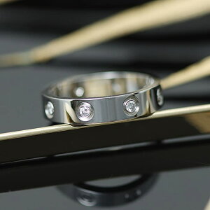 JeBG ~juO zCgS[h 8|Cg_Ch B4050652 CARTIER ViO uhWG[ 
