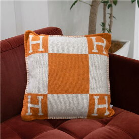 エルメス クッション アヴァロン PM エクリュ / ポティロン H102667M 58 HERMES 新品ホームグッズ ブランド小物 送料無料