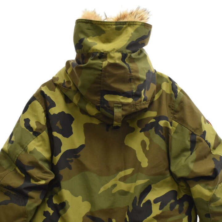 楽天市場】CANADA GOOSE(カナダグース) サイズ:S LABRADOR 