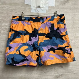 VALENTINO ヴァレンティノ　camouflage print swimming trunks カモフラージュプリントスイミングトランクス　マルチカラー　【中目黒B3】【中古】【メンズ】