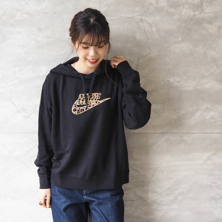 楽天市場 Nike ナイキ フリースパーカー レディース ウィメンズ フリース パーカー Dd59 010 トレーナー ロゴ ヒョウ柄 レオパード 黒 ブラック おしゃれ シンプル スポーティ カジュアル ママコーデ オーバーサイズ ゆったり 秋 冬 Good Holiday グッドホリデイ