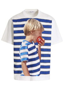 【送料無料】2023春夏 レディース/ユニセックス『JW ANDERSON（ジェイダブリューアンダーソン）』BOY WITH APPLEオーバーサイズ Tシャツ【ホワイト×ボーダー】林檎をかじる少年のプリントが印象的なTシャツ！★JT0140 PG1213/001 WHITE