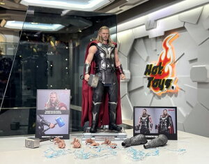 �u�\��vHottoys �z�b�g�g�C�Y MMS867AE �w�A�x���W���[�Y�^�G�C�W�E�I�u�E�E���g�����x�\�[ �y�A���`�U���z 1/6 �t�B�M���A Avengers Age of Ultron - Thor �yArtisan Edition�z