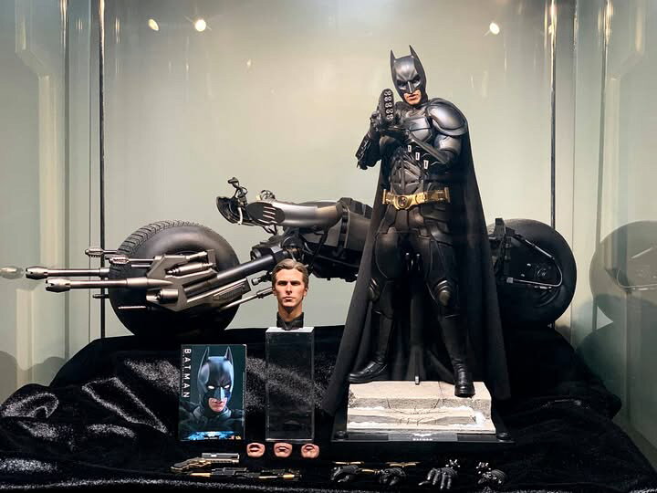 楽天市場】「新品・在庫」Hottoys ホットトイズDX19 『ダークナイト 