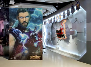uViE݌ɁvHottoys zbggCY MMS 474wAxW[Y^CtBjeBEEH[x\[@1/6 XP[tBMA@Avengers: Infinity War - Thor