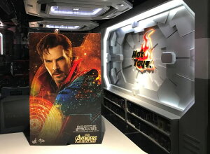 uViE݌ɁvHottoys zbggCY@MMS 484wAxW[Y^CtBjeBEEH[x hN^[EXgW@1/6 XP[tBMA@Avengers: Infinity War - Doctor Strange