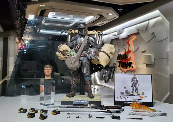 楽天市場】「新品・在庫」 HOTTOYS TMS052『マンダロリアン』マンダ 