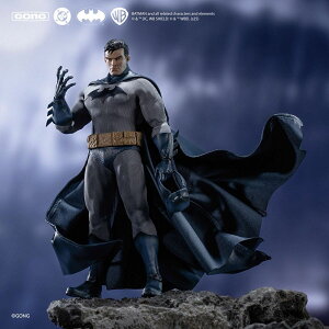 �u�V�i�E�݌ɁvPOP MART X Gong�w�n�b�V���x �o�b�g�}�� 1/12 DC �R�~�b�N DC Comics Kingdom Come Batman Hush