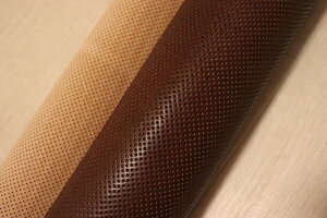 ブラウン 118ds ヌメ革 ショルダーレザー 牛革 イタリア レザー メッシュ型押し はぎれ 一枚革 レザークラフト 革 皮 本革 diy 生地 材料