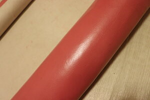 ローズピンク 120ds クロム革 牛革 国産 レザー スムース加工 はぎれ 一枚革 レザークラフト 革 皮 本革 diy 生地 材料