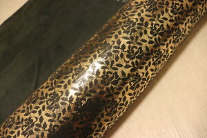 ゴールド 159ds ヌメ革 ショルダーレザー 牛革 イタリア レザー 花柄プリント はぎれ 一枚革 レザークラフト 革 皮 本革 diy 生地 材料