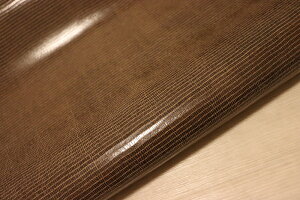 ブラウン 113ds クロム革 豚革 国産 レザー リザードプリント はぎれ 一枚革 レザークラフト 革 皮 本革 diy 生地 材料