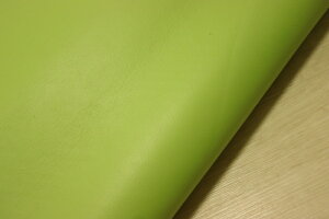 キミドリ 230ds クロム革 牛革 国産 レザー 顔料仕上げ はぎれ 一枚革 レザークラフト 革 皮 本革 diy 生地 材料