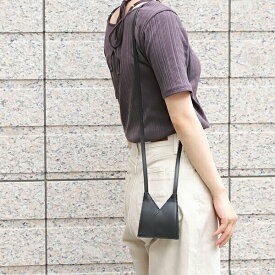 エムエムシックス ショルダーバッグ MM6 Maison Margiela ジャパニーズ SB6ZI0005 P5546 T8013 ユニセックス ブラック 黒【1,500円OFF★決算クーポン】