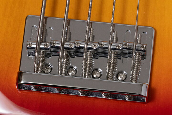 楽天市場】【new】woofy basses / ONE series Woo 5 Cherry Sunburst 