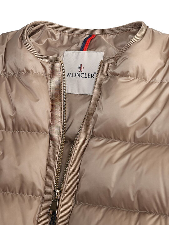 楽天市場】モンクレール MONCLER ノーカラー ショート ダウン 