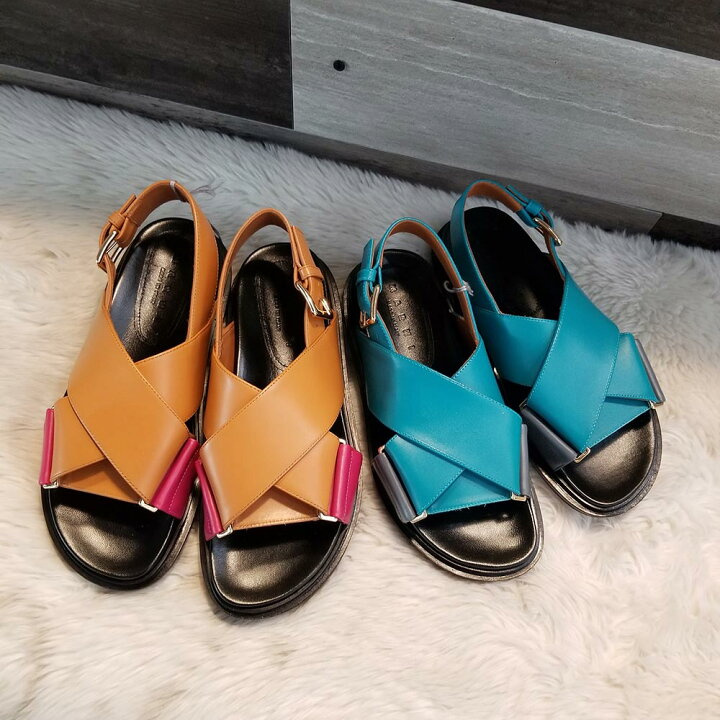 楽天市場】マルニ MARNI カーフスキン フスベット クロススタイル  