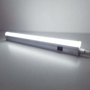 �g���C�g�@LED�V�[�����X�Ɩ��@L300�@5000K�@�X�C�b�`�t