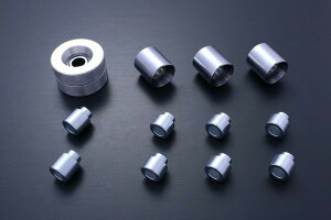 D-MAX D1SPEC ���A�i�b�N���p�s�� �Б��̂݁iGT-R�p�j �������� ��C �� ���� �g���N�V���� �u�b�V�� �J�[�p�[�c �J�[�p�i