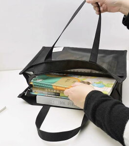 書類 収納 ケース ドキュメントバッグ 手提げげげ ショルダー メッシュ マチ 自立 透明 大容量 ファスナー A4 学生 教科書 プリント 整理整頓 グレー 黒 白