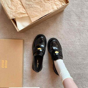 [t@[ fB[X }jbVV[Y v EhgD  [q[ q[ `L[q[ [WF[ Xgbv  ubN uE Cbh  킢 