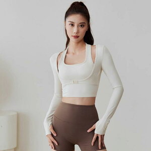 KEFA fB[X  X|[cgbvX vI[o[ ^Cg g[jOEFA jO seBX z