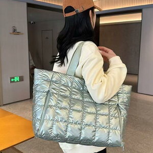 KobO fB[X {XgobO X|[cobO  e IbNXtH[hn n ubN sN O[ zCg O[ u[ s 