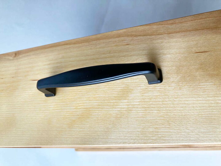 楽天市場 輸入雑貨 シンプル取っ手ブラック 大 128 137 X 15 X 24 4mm 取っ手 取手 黒 ハンドル キャビネットプル ヨーロッパ式 ドアノブ キッチン 食器棚 クローゼット 家具 引き出し 建築金具 ツマミ 戸棚 おしゃれ ネジ付き 装飾 手作り 楽天市場 輸入雑貨 シンプル取っ手ブラック 大 128 137 X 15 X 24 4mm 取っ手 取手 黒 ハンドル キャビネットプル ヨーロッパ式 ドアノブ キッチン 食器棚 クローゼット 家具 引き出し 建築金具 ツマミ 戸棚 おしゃれ ネジ付き 装飾 手作り