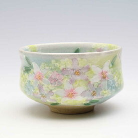 【薄紅花景色　抹茶碗（平型）】　抹茶茶碗 お抹茶 茶道具 茶器 瀬戸焼 日本製 手描き 手作り 手造り ハンドメイド 贈り物 プレゼント