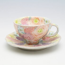 色彩優花　コーヒー碗皿【瀬戸焼 和食器 食器 コーヒーカップ 手描き 花柄 プレゼント 贈り物】