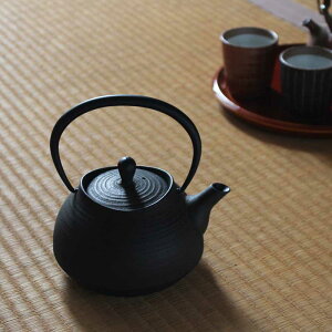 y암SzSr@іځ@0.6L 뒒 IHΉ Ή ₩ Pg S⋋ { 