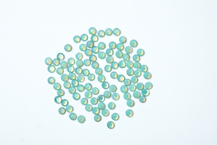 楽天市場】by Nail Labo ラインストーン バリューパック ミントオパール 2.4mm 100粒 | ネイル スートン デコ ジェルネイル ネイルパーツ ネイル用品 ネイルアート アートアクセサリー パック セット 爪 爪先 アート ネイルラボ プチギフト オーロラ オパール ミント ... 楽天市場】by Nail Labo ラインストーン バリューパック ミントオパール 2.4mm 100粒 | ネイル スートン デコ ジェルネイル ネイルパーツ ネイル用品 ネイルアート アートアクセサリー パック セット 爪 爪先 アート ネイルラボ プチギフト オーロラ オパール ミント ...