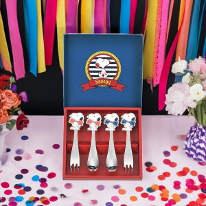 スヌーピー スプーン&フォーク4pc SN-138 内祝い 結婚式 記念品 プレゼント 内祝 出産内祝い