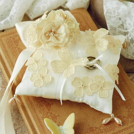 楽天市場 リングピロー ちょうちょの通販