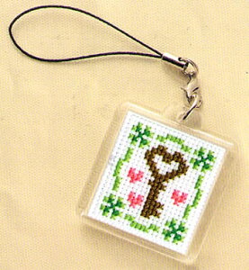 ċxHiq|jR w ̎q NXXeb`hJLbg XgbvLbgANP[X^Cvn[g̃JMiSҌj