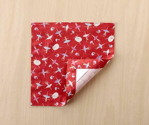 ランチョンマット  ランチクロス 25cm×25cm(正方形)赤バレリーナ  額縁仕立て 子供・キッズ用 小さめ 名札(氏名票)つき ネーム 幼稚園・小学校・給食用ナフキン 布製 入園