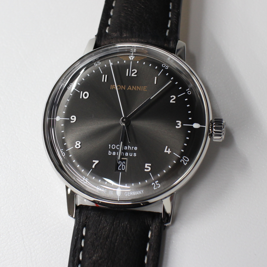 アイアンアニー IRON ANNIE バウハウス 100周年記念 流通限定モデル 5046-2QZ BLACK クォーツ ドイツ時計 腕時計 送料無料  ユンカース JUNKERS メンズ ブランド | c-watch company