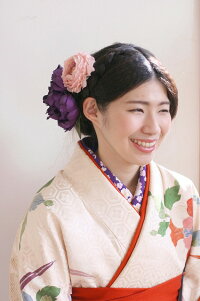 光沢ピオニー【紫】【コサージュケース付】オシャレな男性にもオススメしたいメンズコサージュ!