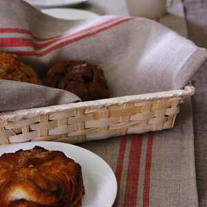 CALIENTE ���g�A�j�A ���l�� �� 100�� �J���p�[�j���@�e�[�u�� �����i�[